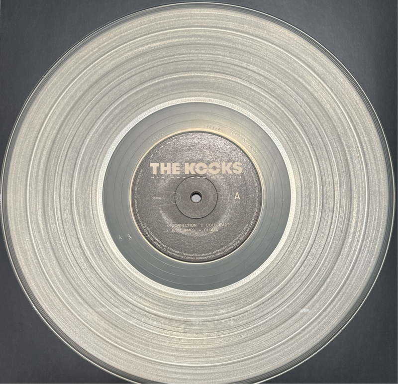 The Kooks – 10 Tracks To Echo In The Dark - signed obi