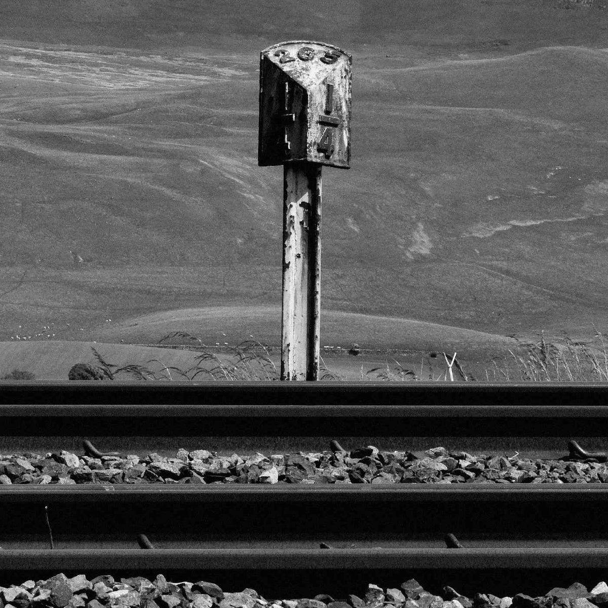 Craven Faults - Sidings (Indie Exclusive "Freight Bauxite" Vinyl) (Indie Exclusive) - Vinyl