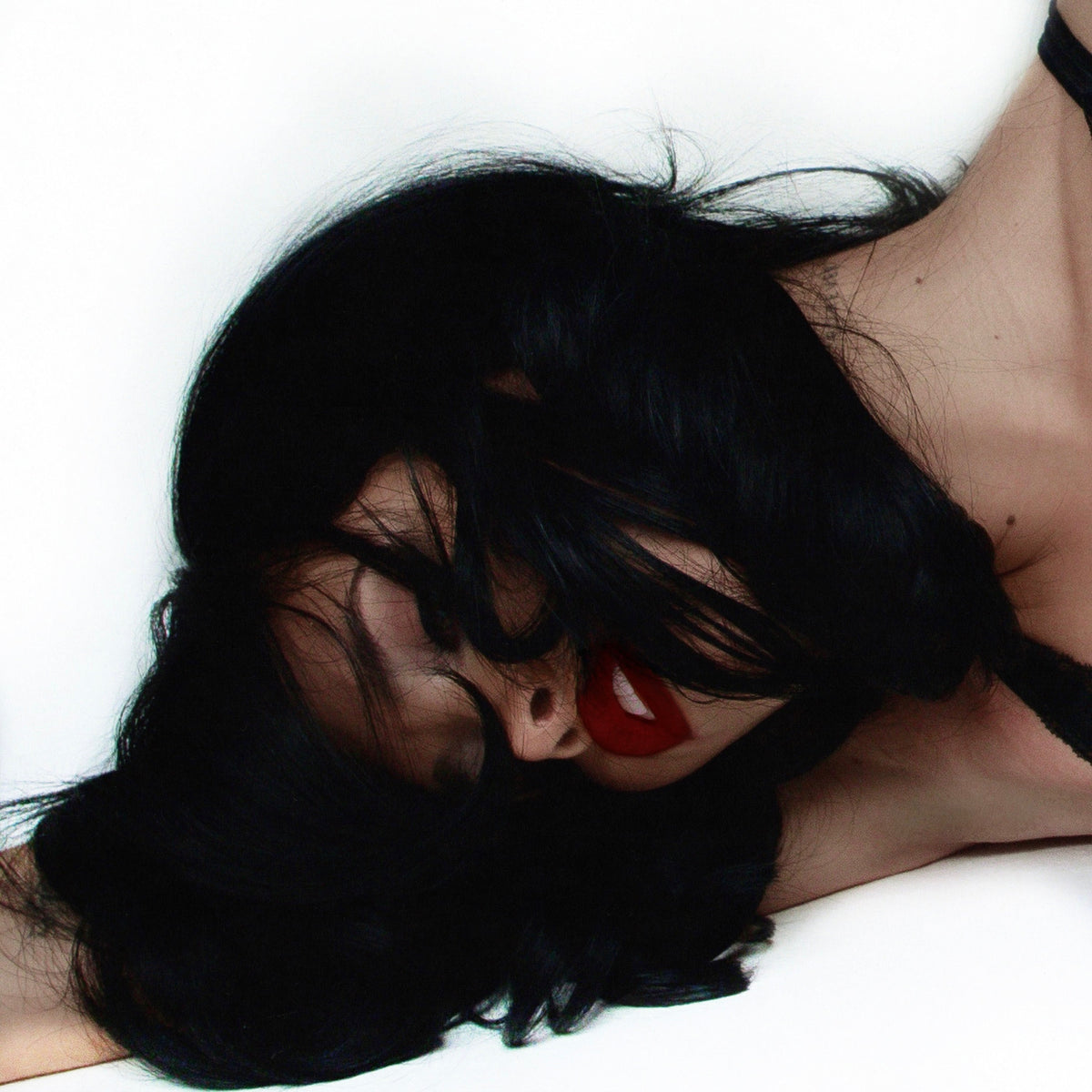 Nessa Barrett - Tough Love [Bleediing Heart Vinyl] - Vinyl